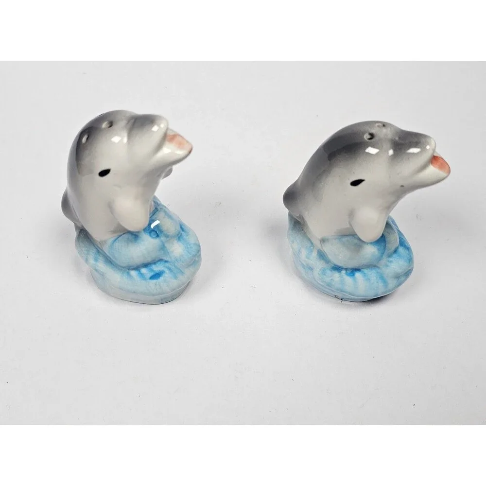Dolphin Salt Pepper Shakers Port Lucaya Bahamas Souvenir
